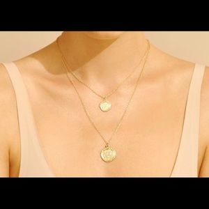 Amber Sceats Double Coin necklace